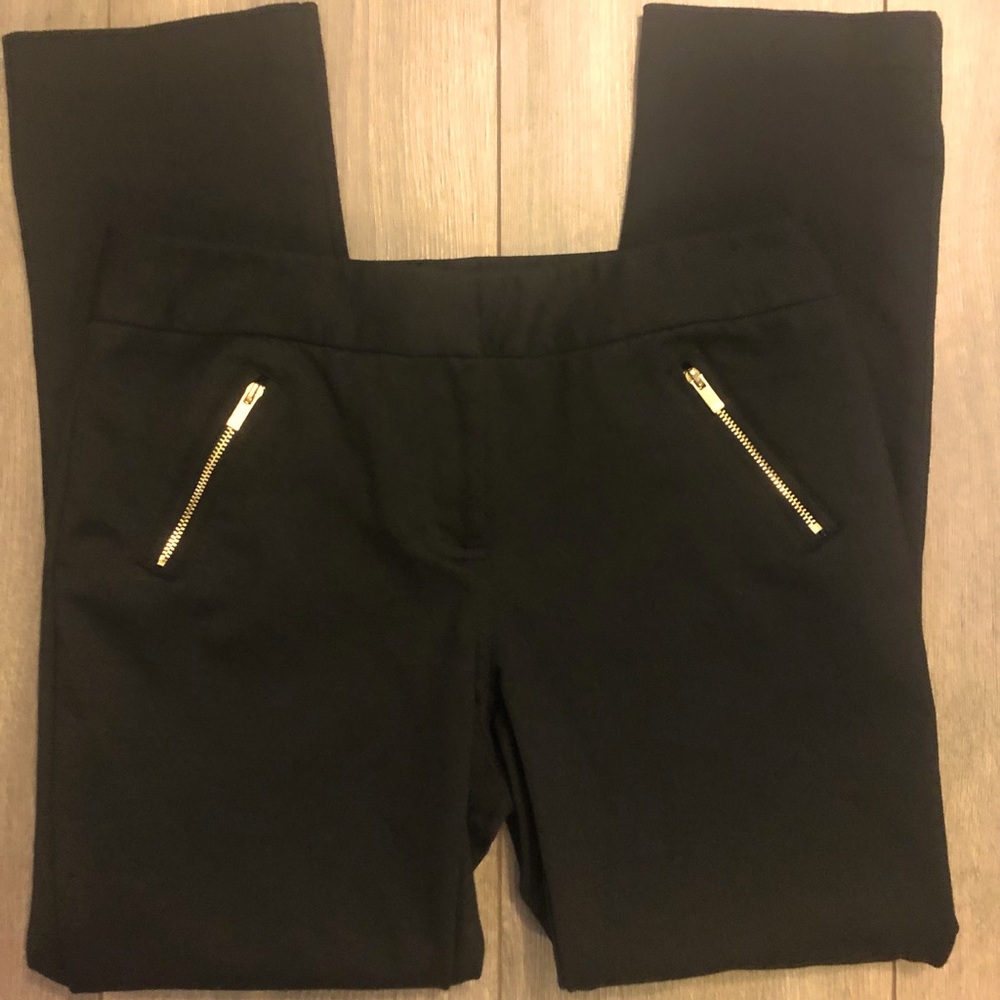 Alfani pant size 6P. Black and gold detail. Like new.
